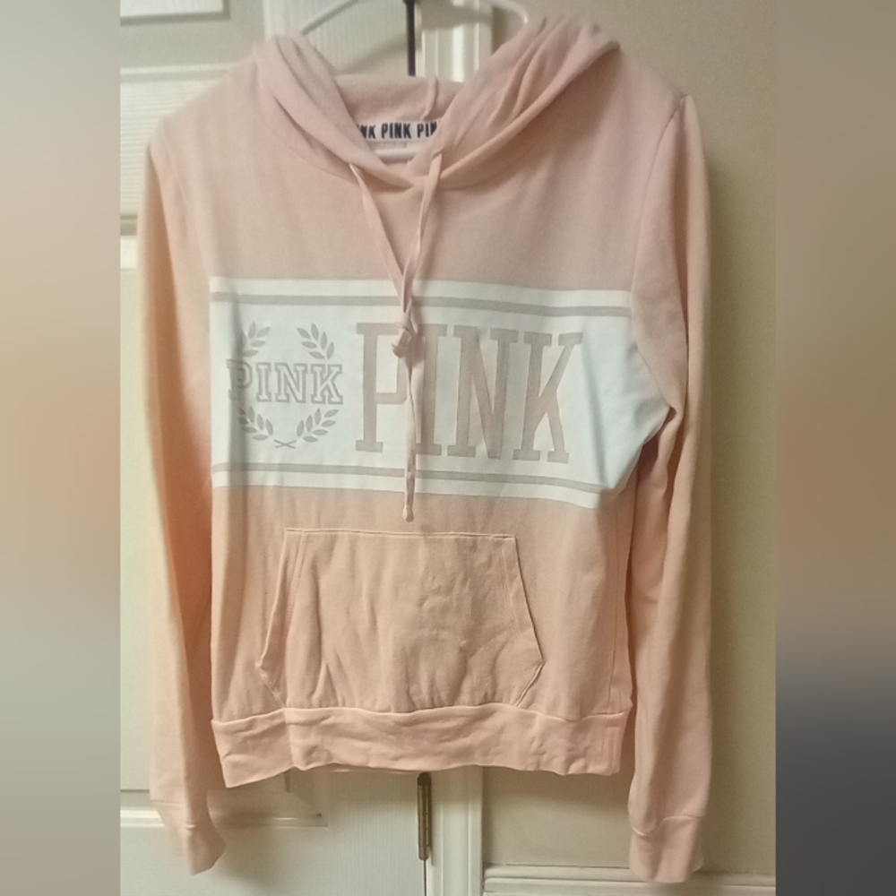 #107 VS Pink Hoodie💖